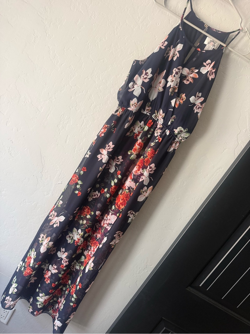 Sweet Storm Floral Maxi Dress – Size Large